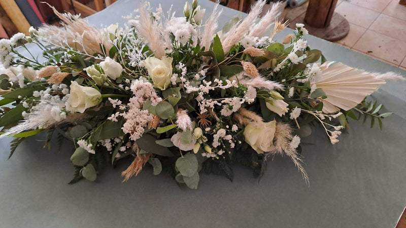 La Raquette Allongée Blanche – Au Delà des Fleurs, fleuriste à Gujan-Mestras